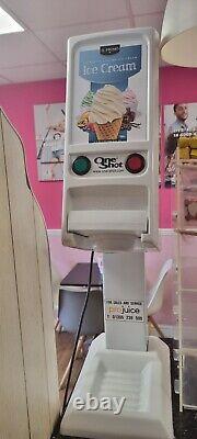 Commercial soft ice cream machine