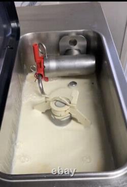 Taylor C712 Floor Standing Frozen Yoghurt Ice Cream Machine 2 Flavour & Twist
